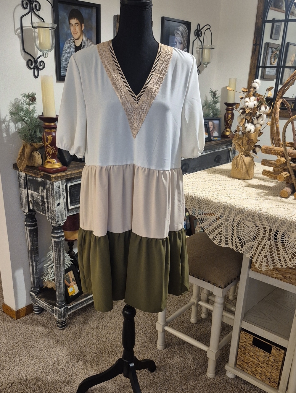 Tiered V-Neck Colorblock Tunic Dress in White, Beige & Olive